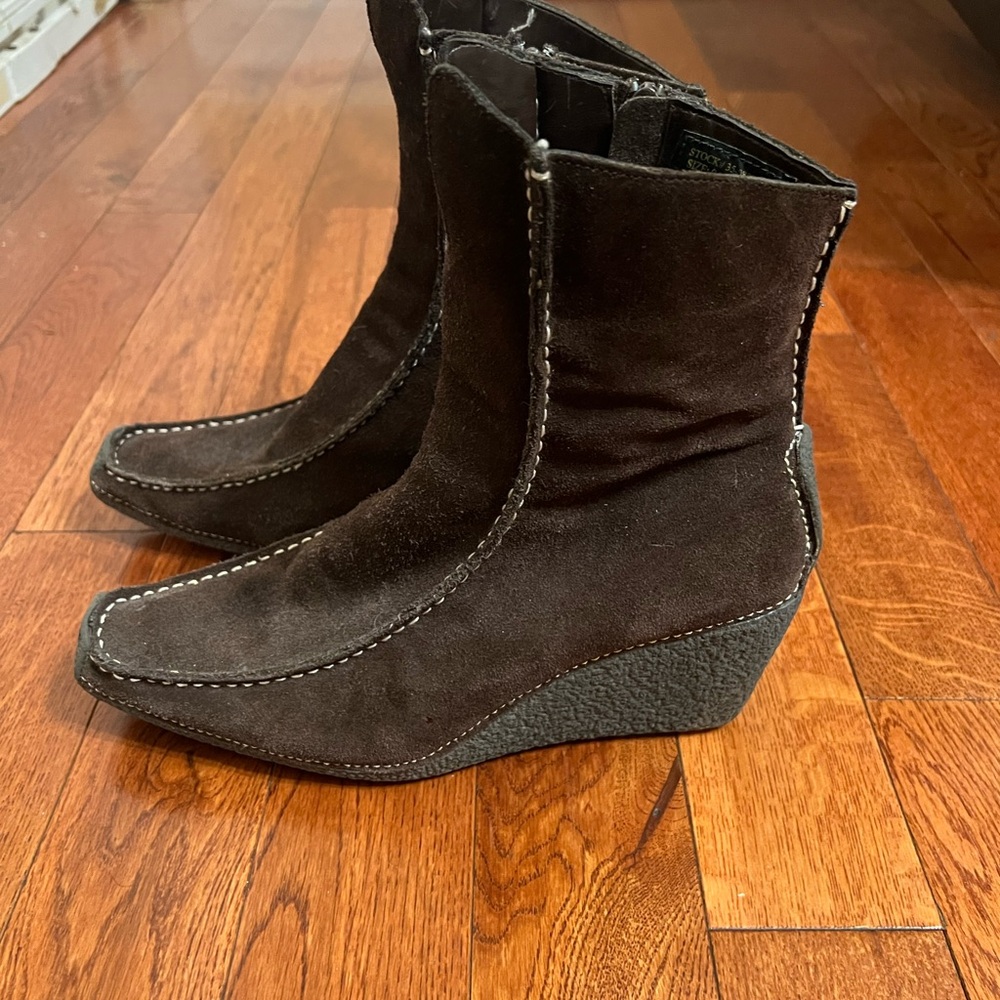 Boots Womens 9M Brown Suede Side Zip Thick Wedge Platform Y2K Vintage